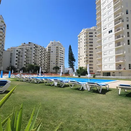 公寓 Camoes 8f Vista Mar, Com Piscina Armação de Pêra